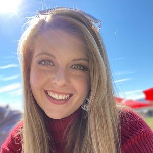 Meet your Posher, Meredith